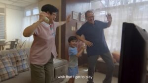 Jollibee Family Christmas ad