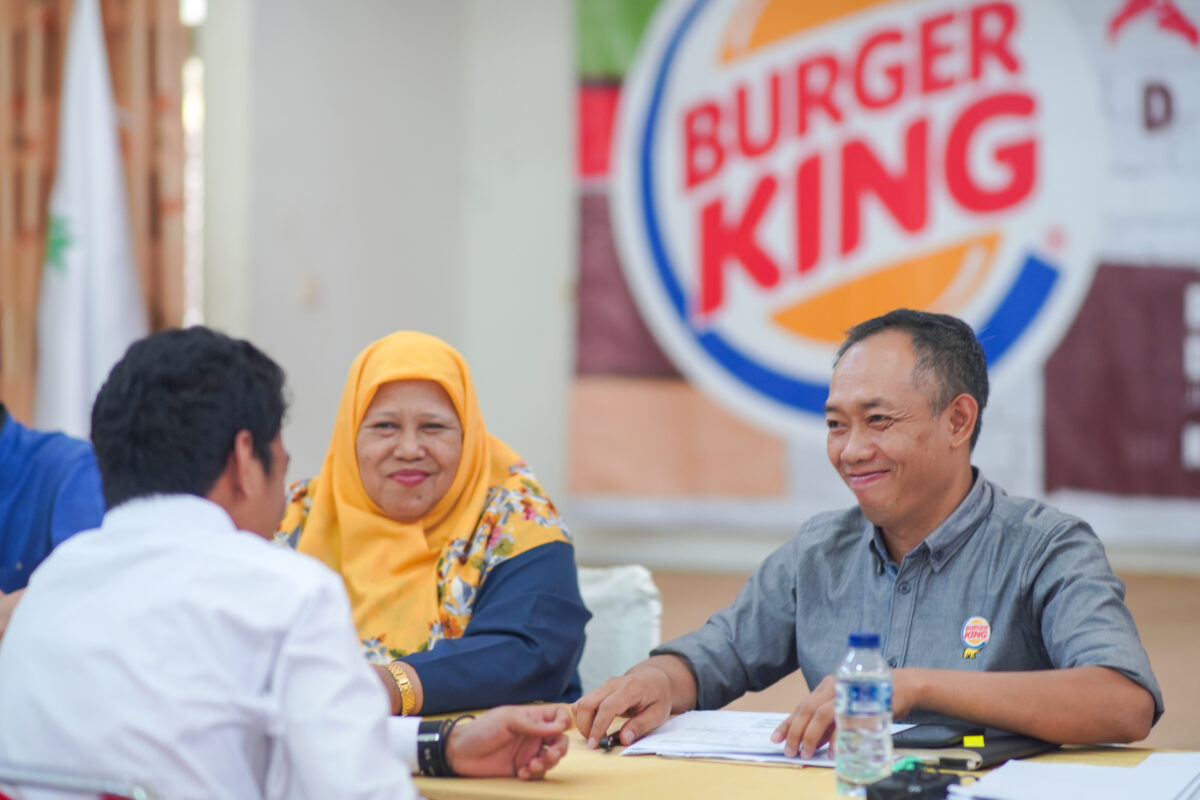 Burger-King-Indonesia-Differently-Abled