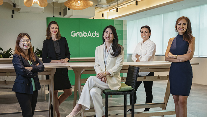 GrabAds-new-women-hires