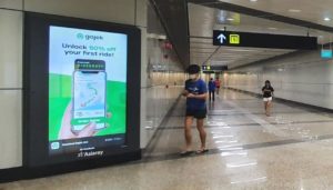 Asiaray, Hivestack launch pDOOH campaign for Gojek in Singapore
