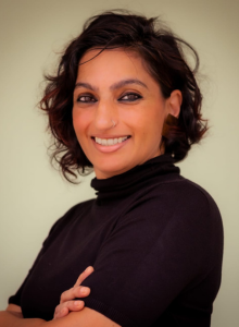Mandakini Negi (Moving Walls)