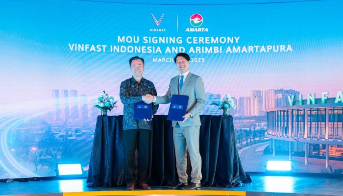 vinfast amarta ev showroom expansion indonesia