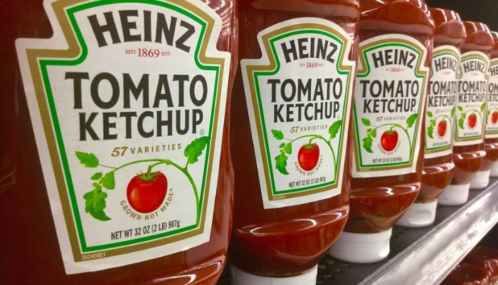 Kraft Heinz to split into two independent public companies