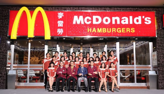 McDonald's Hong Kong recreates 1975 restaurant in a nostalgic 10