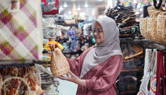 Ramadan 2025 retail sales in SEA rose 13%, with shoppers starting earlier: report